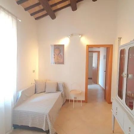 דירה Romagnabnb Casa Laura פורלי