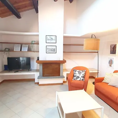 Romagnabnb Casa Laura פורלי